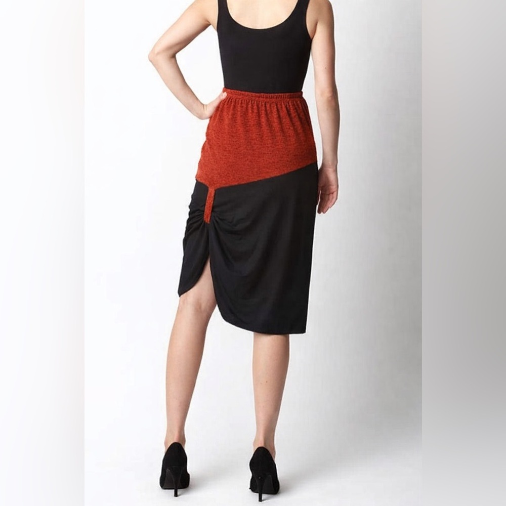 NWT Stanley Carroll Designer Stretch Skirt  